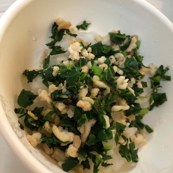 離乳食に♬小松菜そぼろご飯